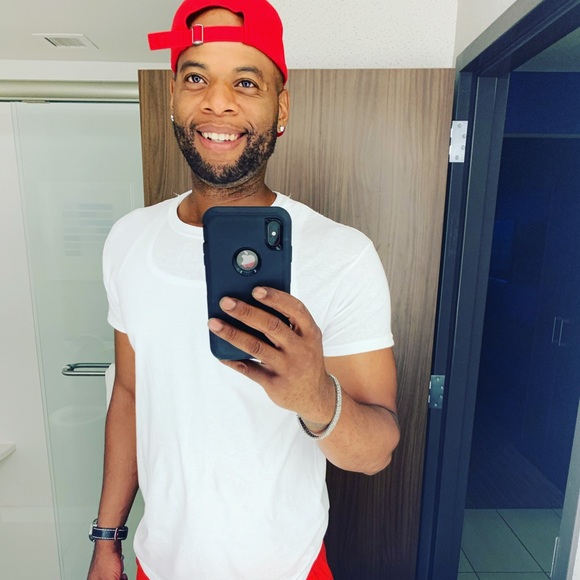 Meet your Posher, Bryan - Picture 1 of 1